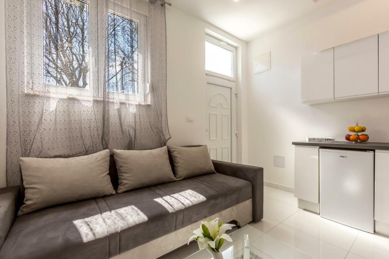 Studio Apartments Twins Спліт Екстер'єр фото