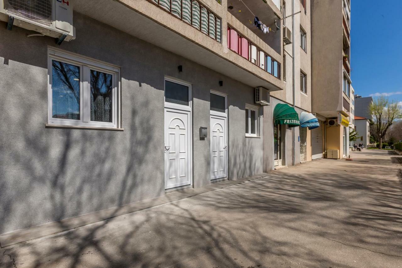 Studio Apartments Twins Спліт Екстер'єр фото