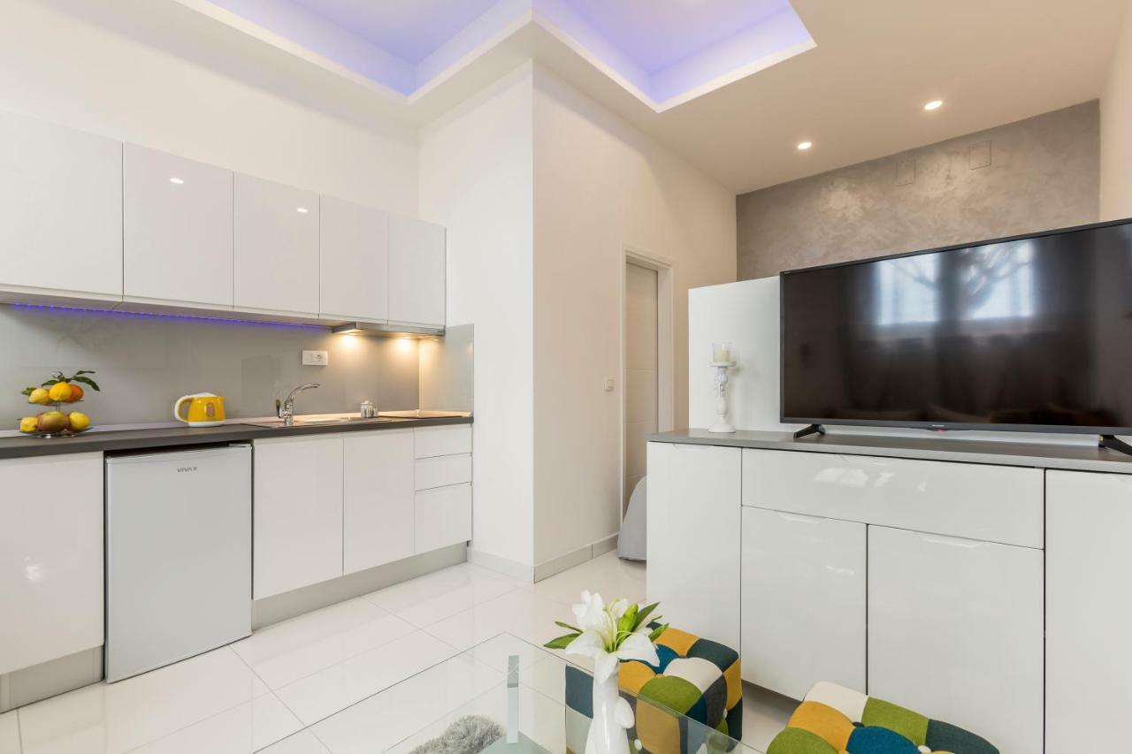 Studio Apartments Twins Спліт Екстер'єр фото